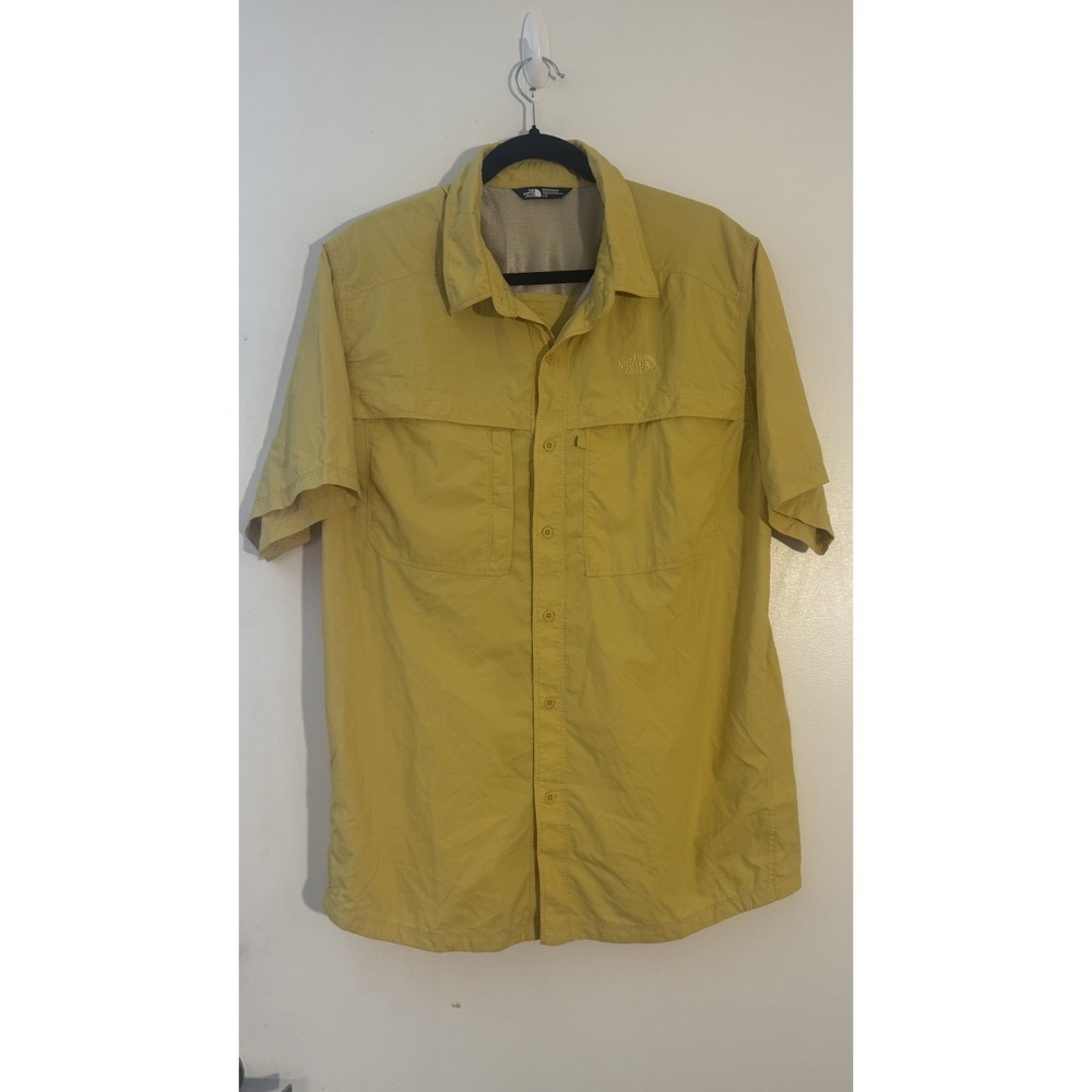 ⛰️The North Face Men's Short Sleeve Plaid Button Up Yellow Size LARGE Hiking